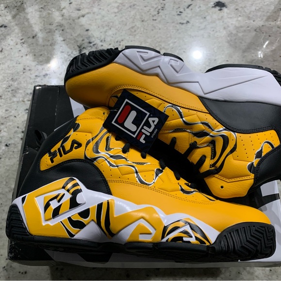 Fila Other - Brand new authentic fila MB size 10.5 yellow/black
